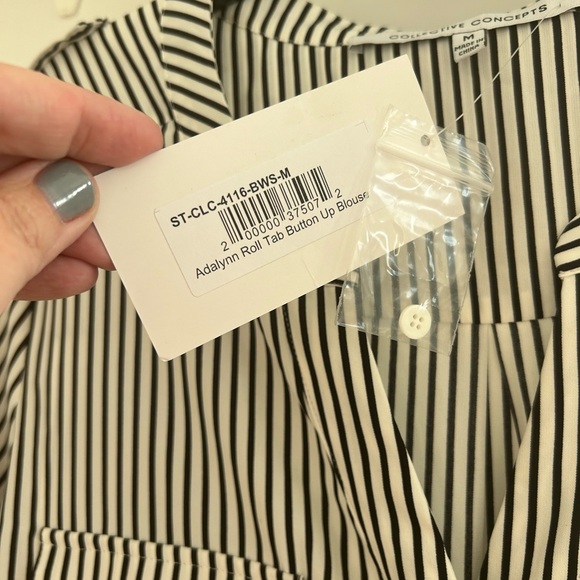 Collective Concepts Blouse Size M - Picture 6 of 8